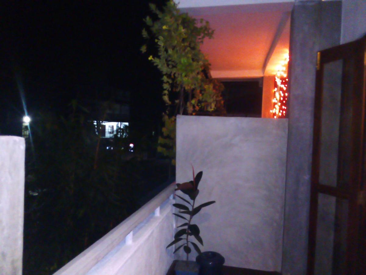 Villa Maleena Hikkaduwa Exterior photo